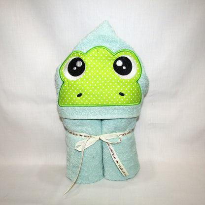 Hooded Towel/ Kids Hooded Towel/ Character Hooded Towel/ Hooded Towel Baby/ Hooded Towel Kids/Toddler Hooded Towel/Bath Towel Peekers